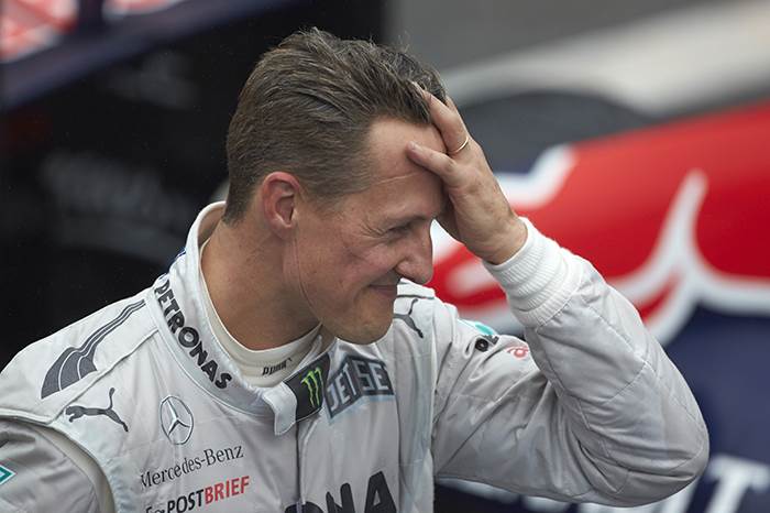 Schumacher shows signs of awakening